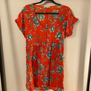 Light flowy summer dress, red with blue flowers